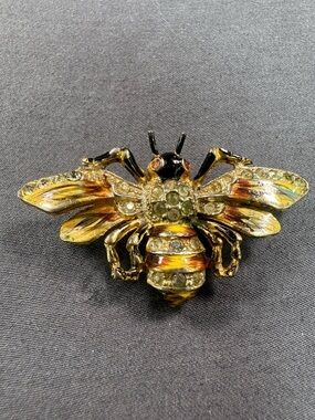 Vintage 40's Coro Craft gold over sterling silver enamel rhinestone bee clip pin